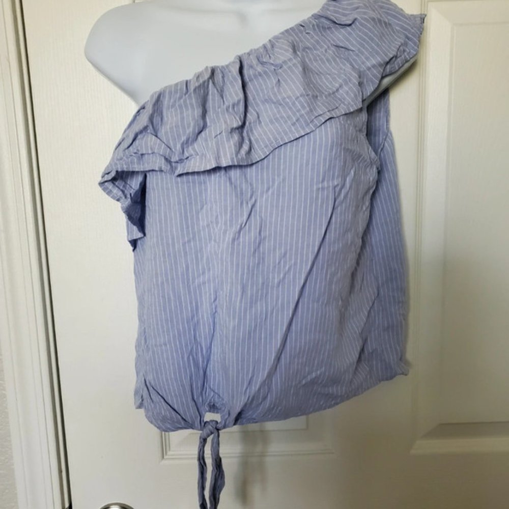 Asymmetrical top jacket